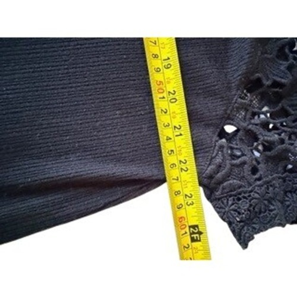 Torrid Black Top with Crochet Laced Sleeves‎ Size 1 (14/16) - Picture 7 of 12